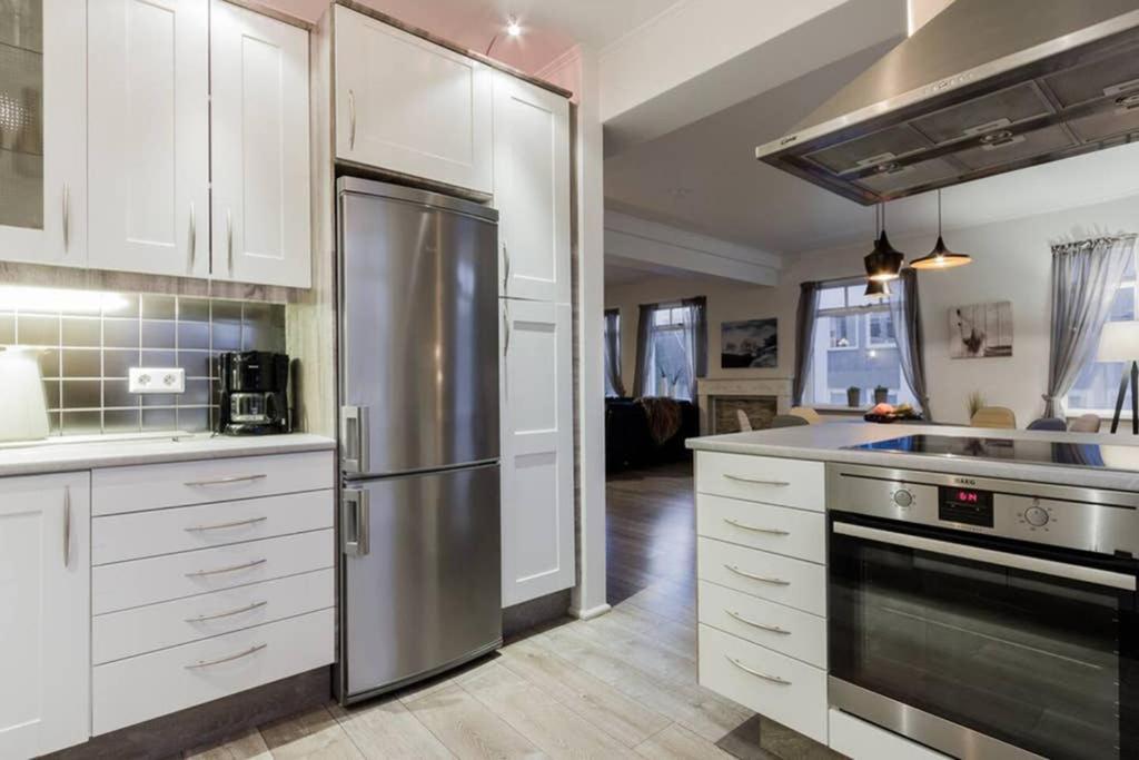אקורירי Superb Central Location, No Car Needed - Spacious מראה חיצוני תמונה