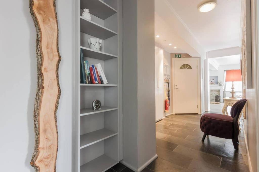 אקורירי Superb Central Location, No Car Needed - Spacious מראה חיצוני תמונה