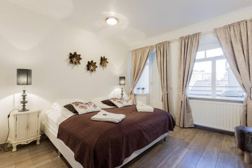 אקורירי Superb Central Location, No Car Needed - Spacious מראה חיצוני תמונה